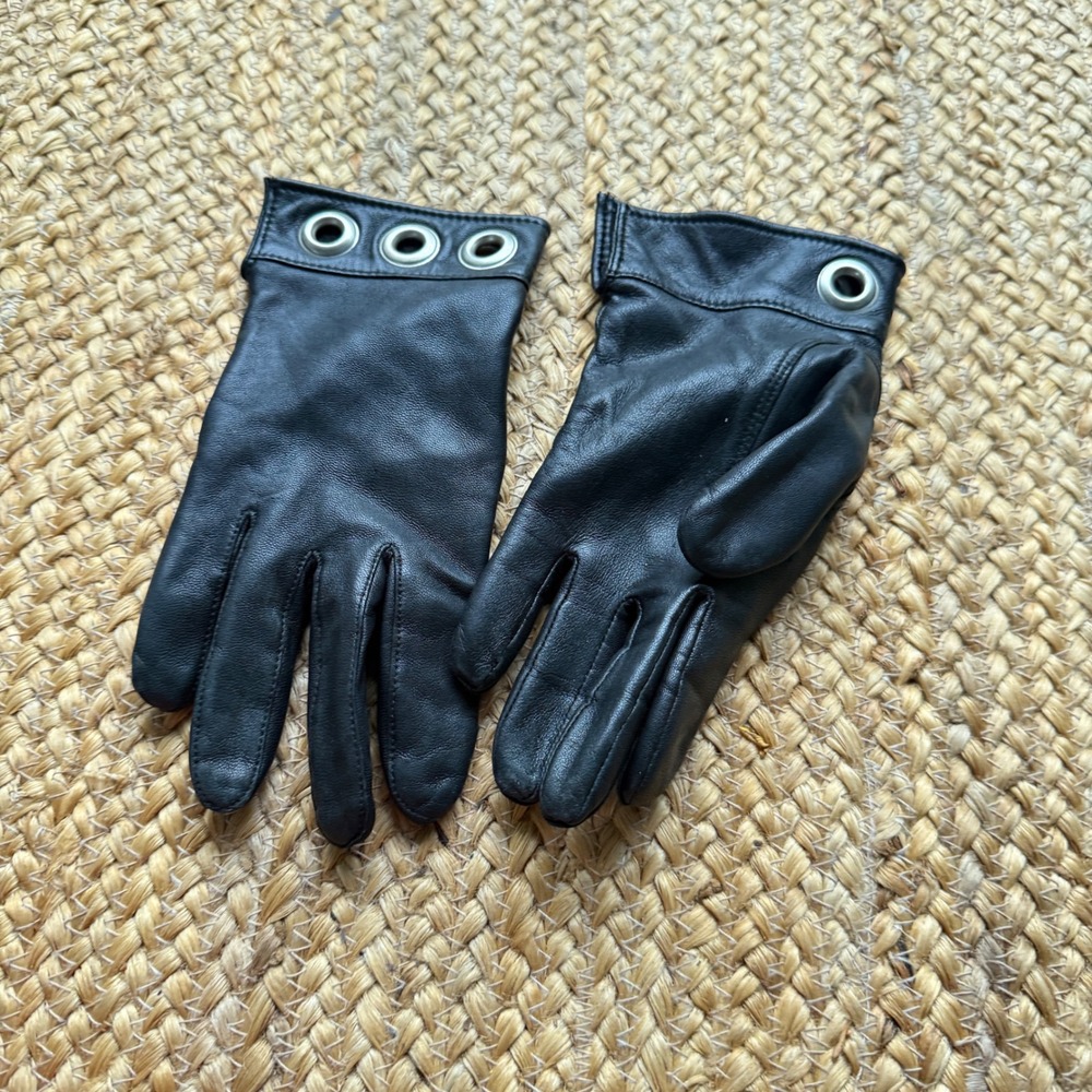 Gates Vintage Black Leather Grommet Eyelet Fleece Lined Gloves Womens Medium